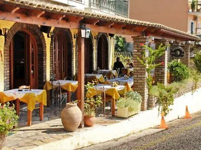 Pansion Alexandros Pensionat 3*