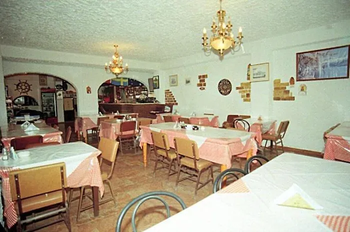 Pensjonat Pansion Alexandros 3*